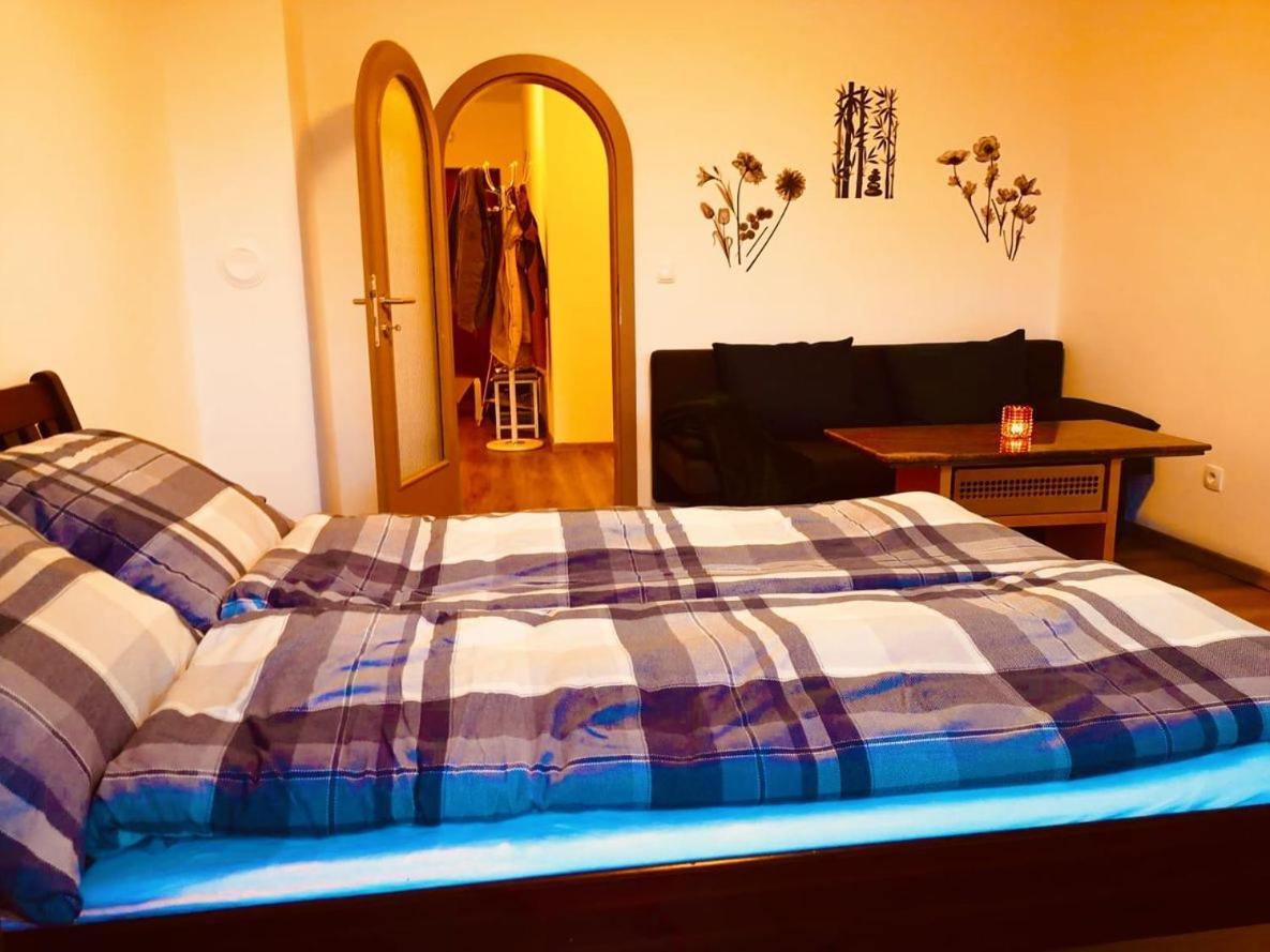 Thermenland-Traum Apartment Fölöstöm Kültér fotó